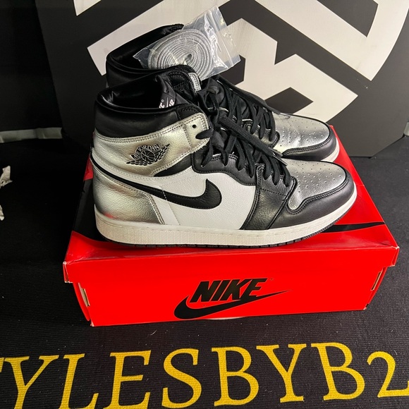 Jordan Black and Silver High-Top Sneakers. W12/M10.5 - Picture 5 of 7